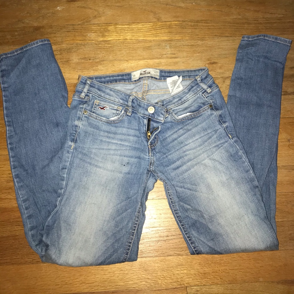 Hollister light wash skinny jeans